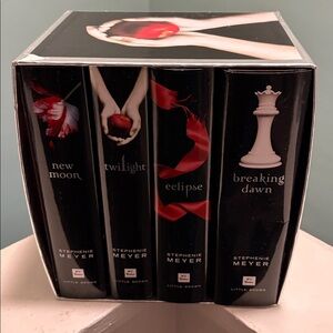The Twilight Saga Collection Set Stephenie Meyer Hardcover First Edition Box